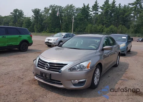 2014 Nissan Altima 2.5 S из США, поврежденный, VIN 1N4AL3AP0EC130543
